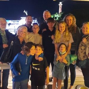 Meet your Posher, Lancey